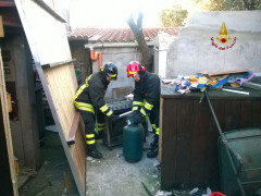 Intervento dei Vigili del Fuoco di Osimo a Sirolo per lo scoppio di gpl fuoriuscito da una bombola