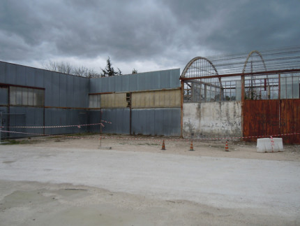 Falconara marittima: demolito il container fatiscente e ripulita a fondo l'area all'ingresso del parco del Cormorano