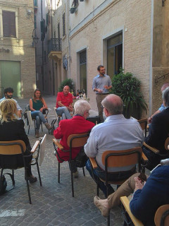 Fabrizio Volpini durante uno degli incontri del tour della salute