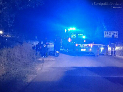 Incidente stradale al Grottino di Senigallia. Foto di Gabriele Mesturini