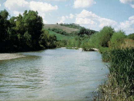 Fiume Esino