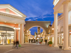 Progetto dell'outlet "Villaggio Grandi Firme" a Marotta