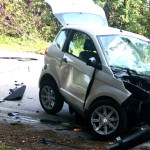 La minicar distrutta dopo l'incidente avvenuto a Jesi: sul posto 118, e Vigili del fuoco