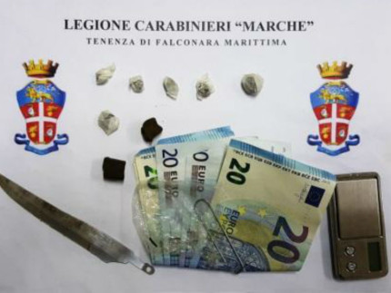 Sequestro coltello ad Ancona