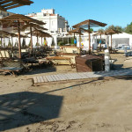 Lo stabilimento balneare Bora Bora sulla spiaggia del lungomare Marconi, a Senigallia, dopo la mareggiata del 16 giugno 2016