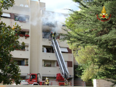 Incendio edficio ad Ancona