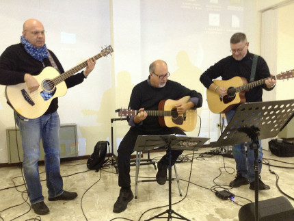 Musica in carcere ad Ancona: da sx Andrea Celidoni, Gabriele Carbonari e Fabio Bachetti