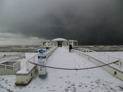 Rotonda a Mare di Senigallia sotto la neve