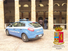 Polizia al Foro Annonario di Senigallia