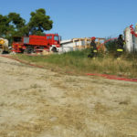 Vasto incendio in un campo a Montemarciano