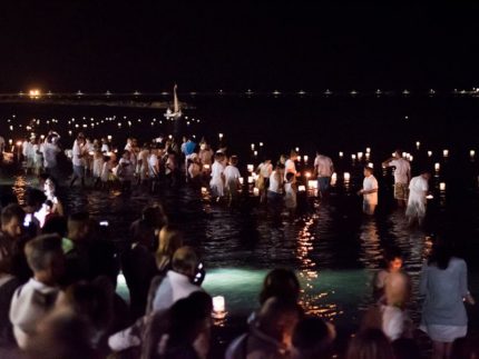 Spiaggia di Falconara di notte