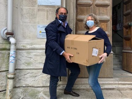 Mascherine donate dalla sezione UCID di Ancona