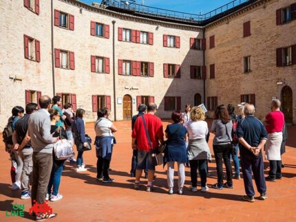 Visita guidata a Falconara Marittima