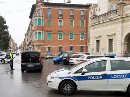 Controlli della Polizia Locale ad Ancona