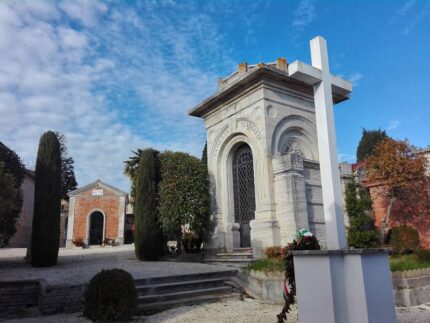 Cimitero di Camerano