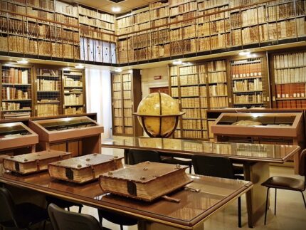 Biblioteca Planettiana a Jesi