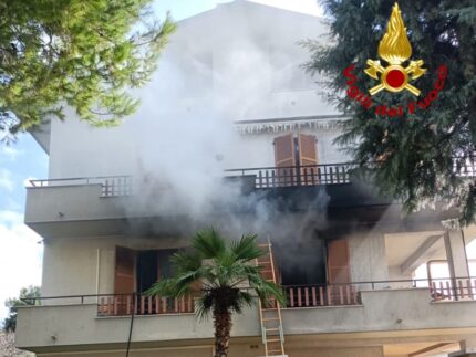 Incendio in appartamento a Montemarciano