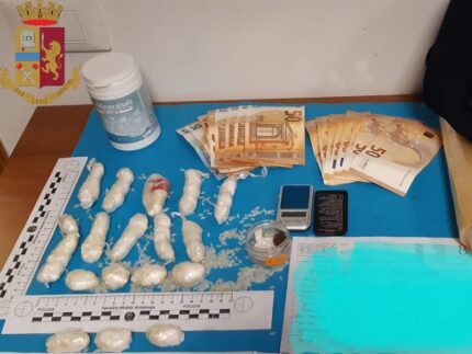 Doppio arresto per spaccio di cocaina ad Ancona