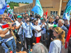 Protesta lavoratori AOU delle Marche ad Ancona. Saltamartini incontra sindacati