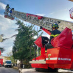 Vigili del Fuoco: taglio albero pericolante a Barbara