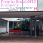 Panchina rossa all'ospedale di Fabriano