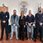 Falconara, ricevuti in comune i due uomini che hanno permesso di identificare gli autori di una rapina
