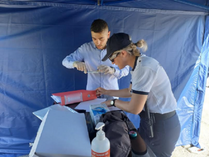 Controlli stradali eseguiti ad Ancona da Polizia Locale e personale sanitario