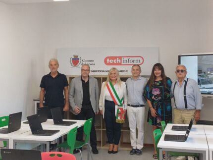 Inaugurazione ad Ancona del Polo Educativo Informatico