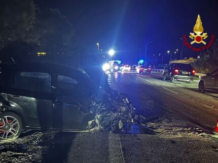 Incidente lungo la Statale 16 a Rocca Mare