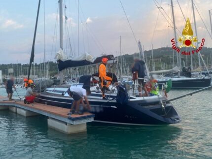 Incidente mortale su una barca a vela