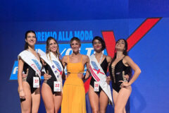 Un Volto X Fotomodella 2025: le marchigiane in finale con Valentina Papi