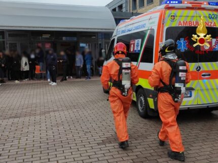 Spray al peperoncino all'istituto Podesti di Ancona
