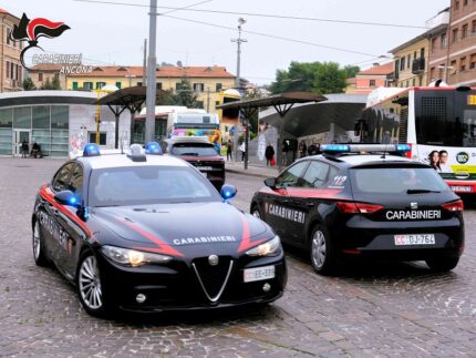 Controlli dei Carabinieri in zona Piano