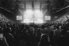 Coez in concerto ad Ancona: data zero del Tour 1998 Coez in concerto ad Ancona: data zero del Tour 1998