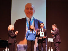 Alexander D'Orsogna premiato alla Giornata delle Marche 2025 a Senigallia