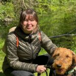 Elisa Penna con un cane