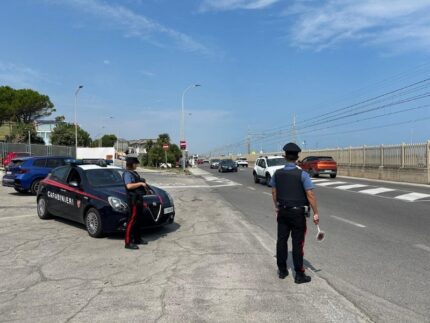 Controlli dei Carabinieri a Falconara