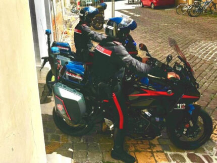 Carabinieri motociclisti