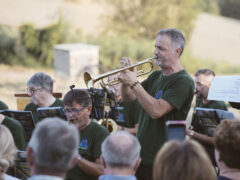 Concerto per Anna dell'Orchestra Insieme per gli Altri alla cantina Lucchetti di Morro d'Alba - Foto Simone Luchetti