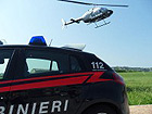 Carabinieri, auto e elicottero dei militari
