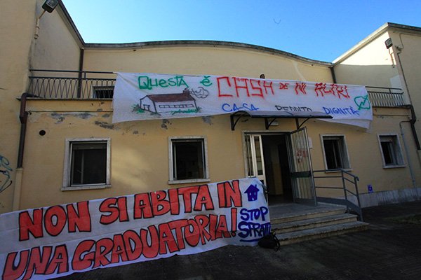 Casa de' nialtri ad Ancona, nell'ex asilo Regina Margherita di via Ragusa