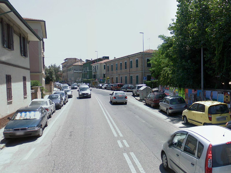 L'incrocio a Palombina di Ancona tra via Flaminia (direzione sud) e via Costantini