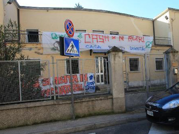 L'asilo occupato in via Ragusa ad Ancona