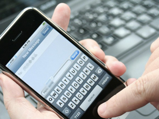 Messaggi sul telefonino, sms