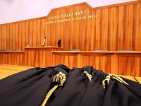 Processo, aula di tribunale, giudice