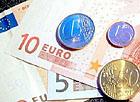 Soldi, euro, monete, banconote, crisi economica